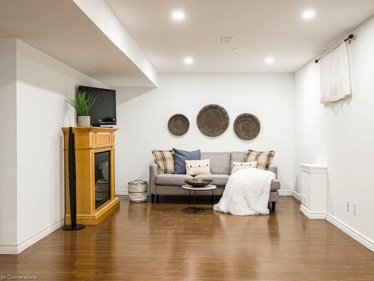 135 Arrowhead Drive, Hamilton, ON, L8W 3Z5 - 42