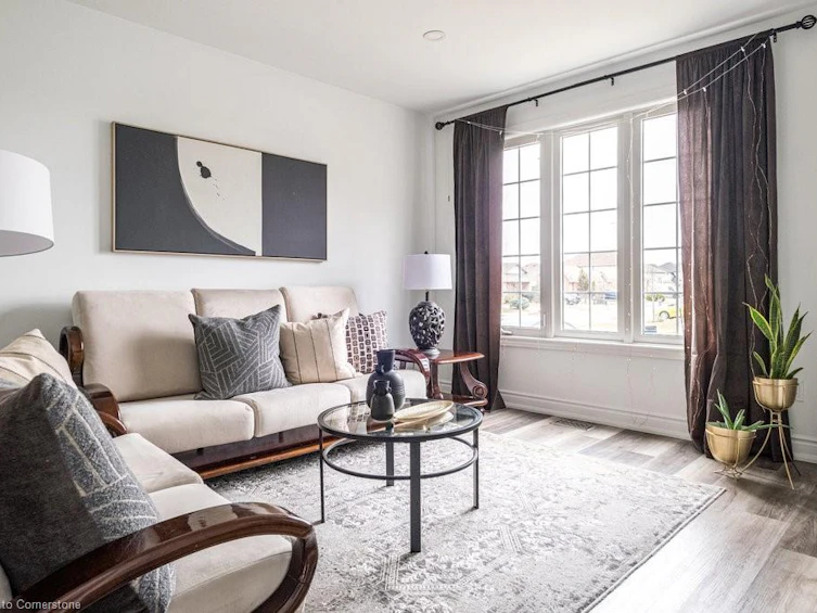135 Arrowhead Drive, Hamilton, ON, L8W 3Z5 - 4