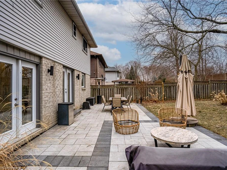 379 Devonshire Terrace, Hamilton, ON, L1S 4R2 - 46