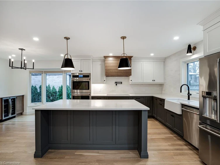 379 Devonshire Terrace, Hamilton, ON, L1S 4R2 - 20