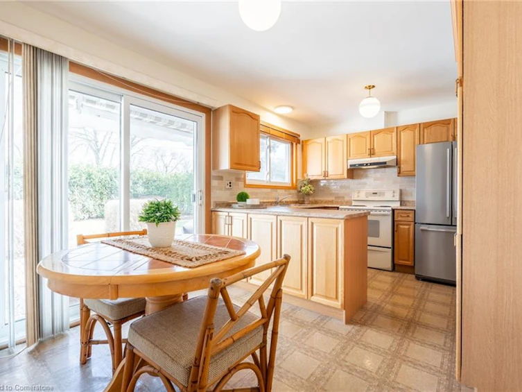 5160 Mulberry Drive, Burlington, ON, L7L 3P4 - 14