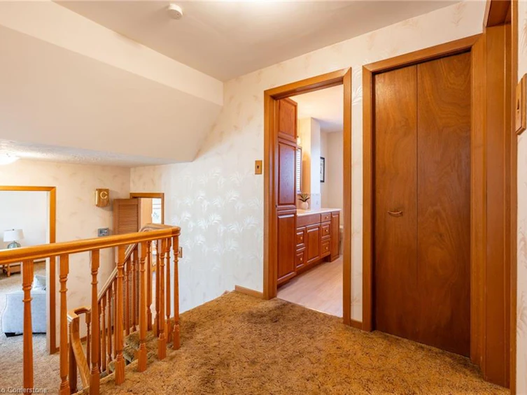 5160 Mulberry Drive, Burlington, ON, L7L 3P4 - 25