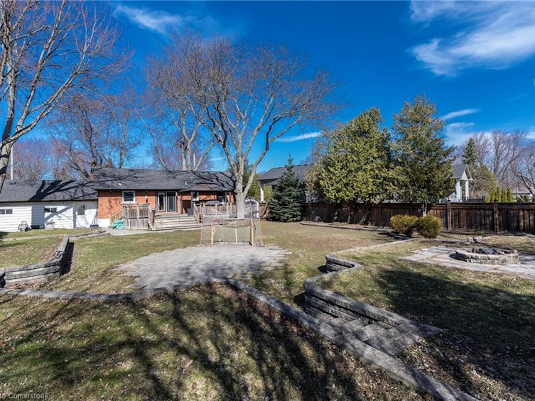 63 Seneca Avenue, Hamilton, ON, L9B 1L8 - 24