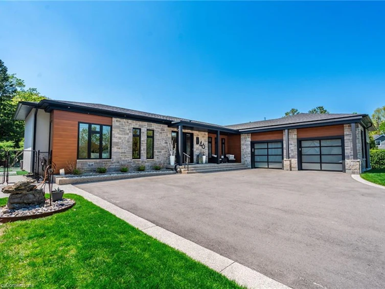 46 Zellens Road, Hamilton, ON, L9H 7A9