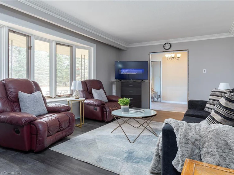 7123 Smith Road, Puslinch, ON, N3C 2V4 - 7