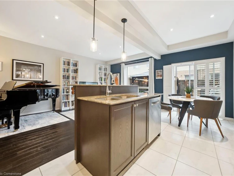 37-170 Palacebeach Trail, Hamilton, ON, L8E 0H2 - 13