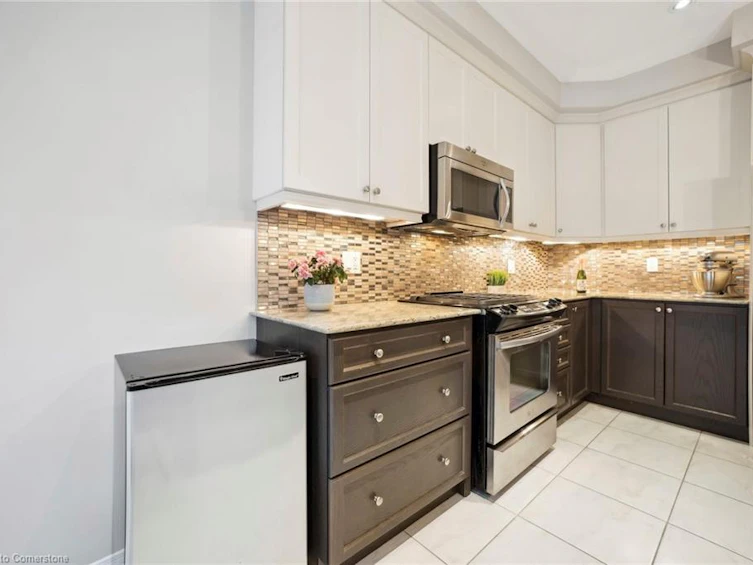 37-170 Palacebeach Trail, Hamilton, ON, L8E 0H2 - 11