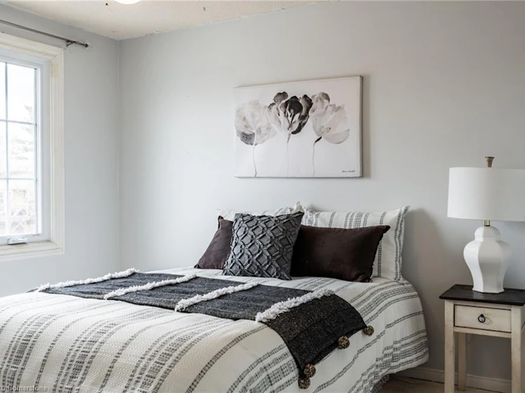 2345 Glastonbury Road, Burlington, ON, L7P 4L7 - 31