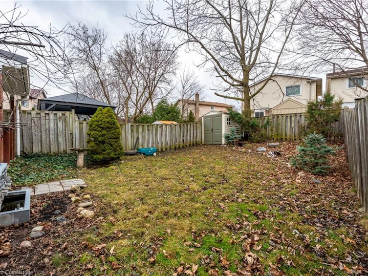 2345 Glastonbury Road, Burlington, ON, L7P 4L7 - 39