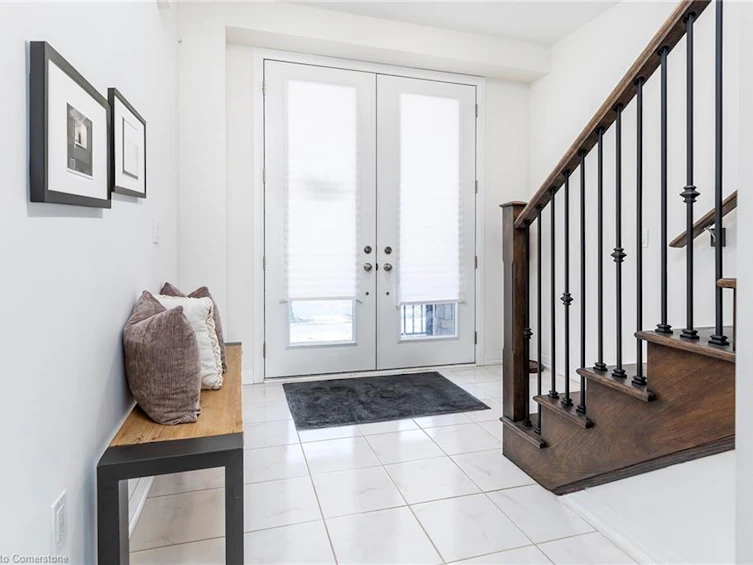 55 Yale Drive, Hamilton, ON, L0R 1W0 - 3