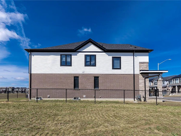 55 Yale Drive, Hamilton, ON, L0R 1W0 - 28
