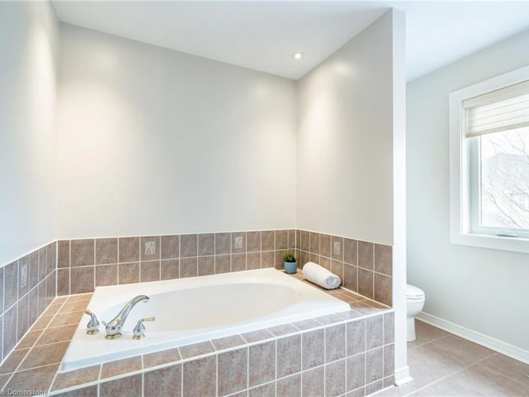 322 Fasken Court, Milton, ON, L9T 6S9 - 24