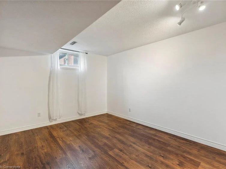 87 Monte Drive, Hamilton, ON, L8G 4M4 - 21