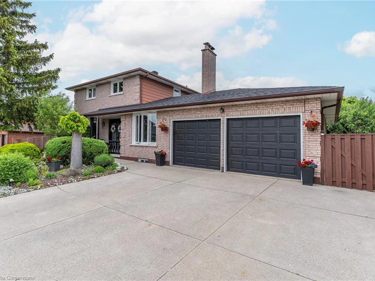 87 Monte Drive, Hamilton, ON, L8G 4M4 - 2