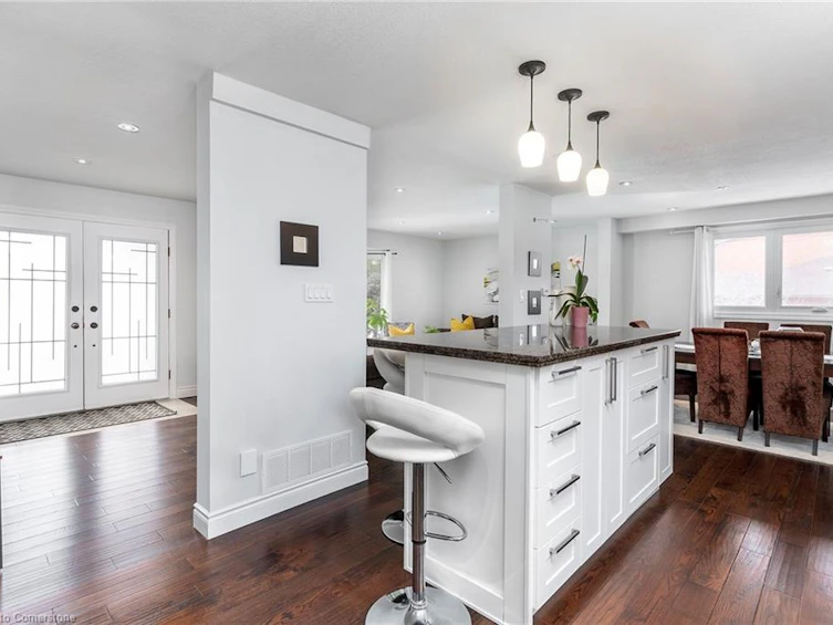 87 Monte Drive, Hamilton, ON, L8G 4M4 - 8