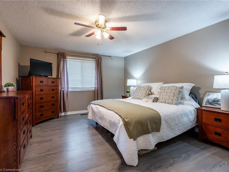 26 Wildan Drive, Hamilton, ON, L8N 2Z7 - 23