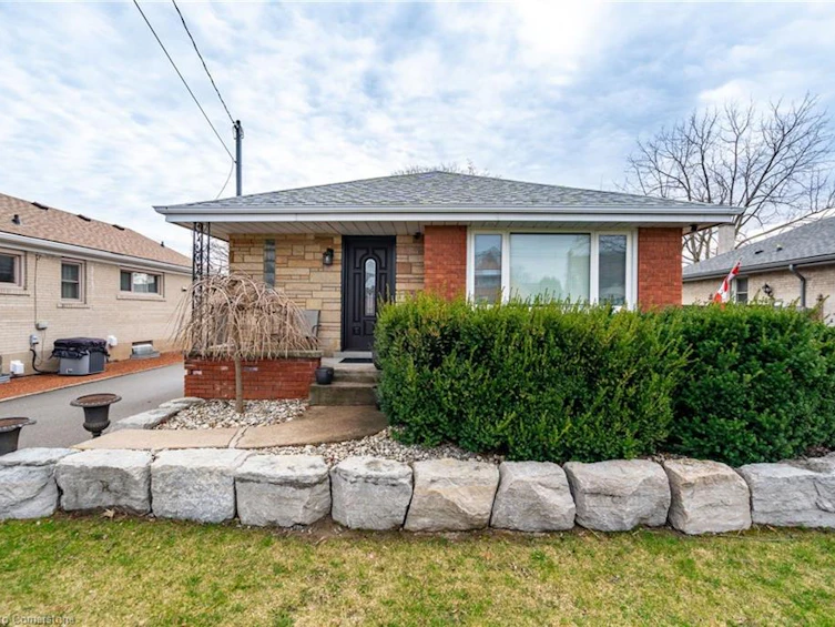 19 East 44th Street, Hamilton, ON, L8T 3G6
