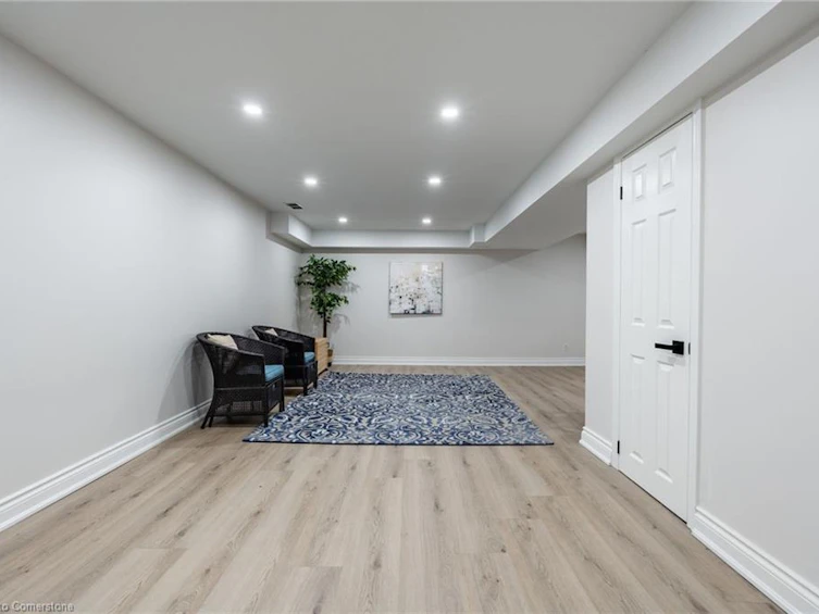 48 Goldenview Court, Hamilton, ON, L8B 0L2 - 36