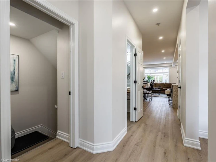 48 Goldenview Court, Hamilton, ON, L8B 0L2 - 35