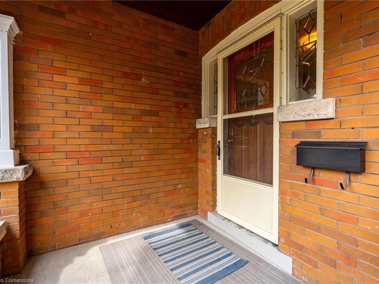 132 Dromore Crescent, Hamilton, ON, L8S 4B2 - 2