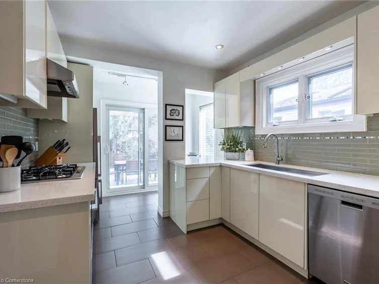 132 Dromore Crescent, Hamilton, ON, L8S 4B2 - 12
