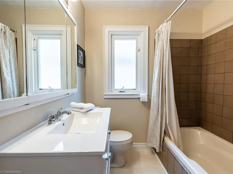 132 Dromore Crescent, Hamilton, ON, L8S 4B2 - 24