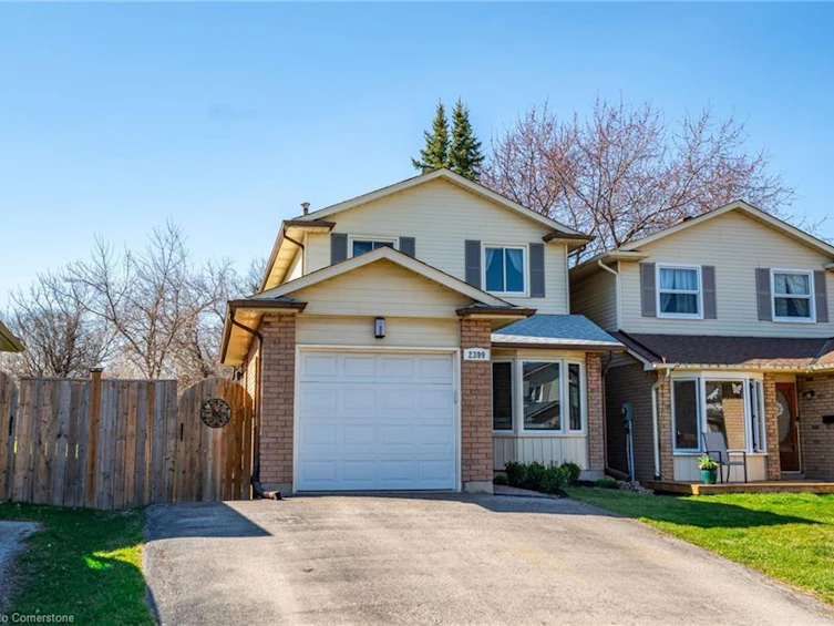 2399 Malcolm Crescent, Burlington, ON, L7P 3Y5 - 2