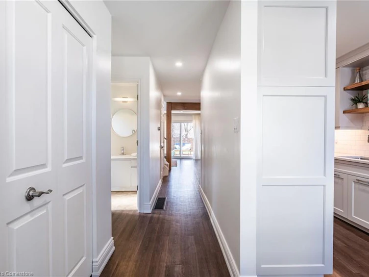 2399 Malcolm Crescent, Burlington, ON, L7P 3Y5 - 7
