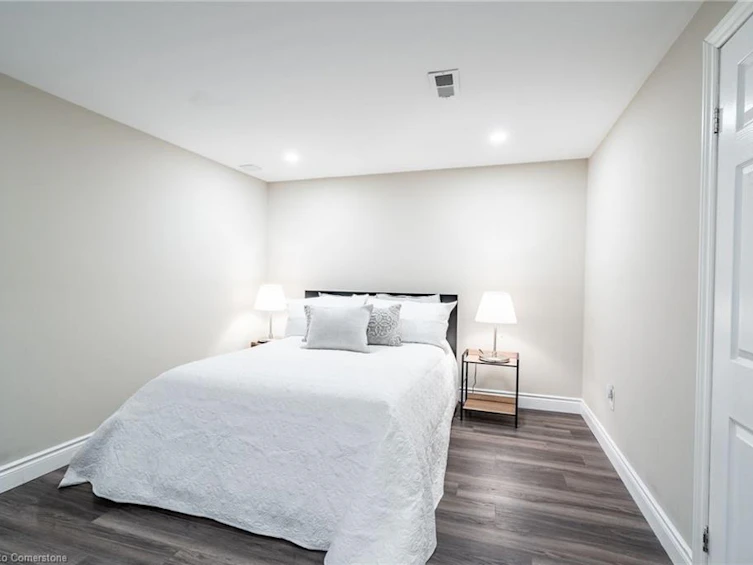 2399 Malcolm Crescent, Burlington, ON, L7P 3Y5 - 41