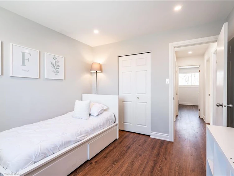 2399 Malcolm Crescent, Burlington, ON, L7P 3Y5 - 31