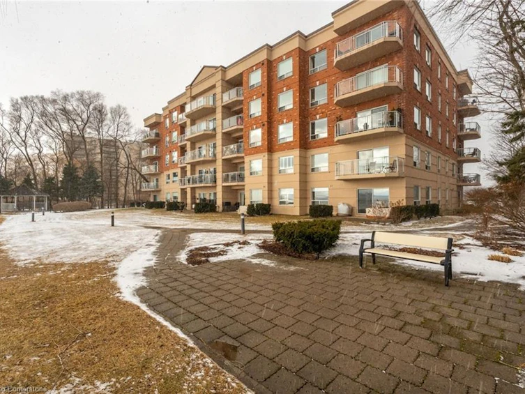 102-5188 Lakeshore Road, Burlington, ON, L7L 6P4 - 8