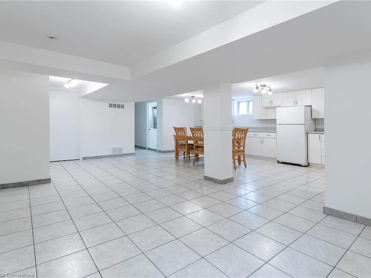 808 West 5th Street, Hamilton, ON, L9C 3R5 - 22
