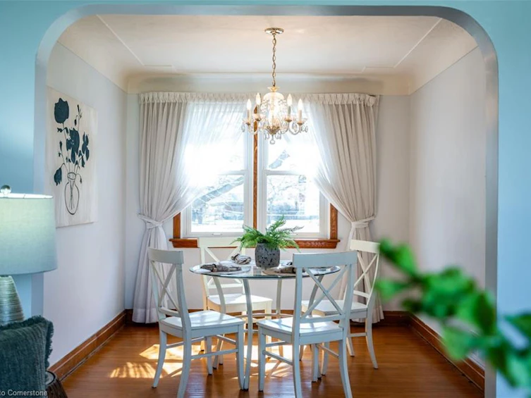 1052 Joan Drive, Burlington, ON, L7T 3H2 - 13