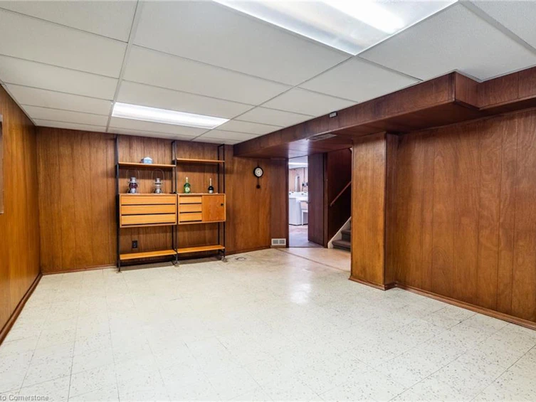 1052 Joan Drive, Burlington, ON, L7T 3H2 - 30