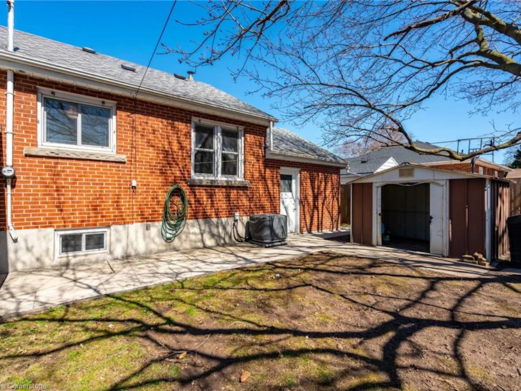 1052 Joan Drive, Burlington, ON, L7T 3H2 - 35