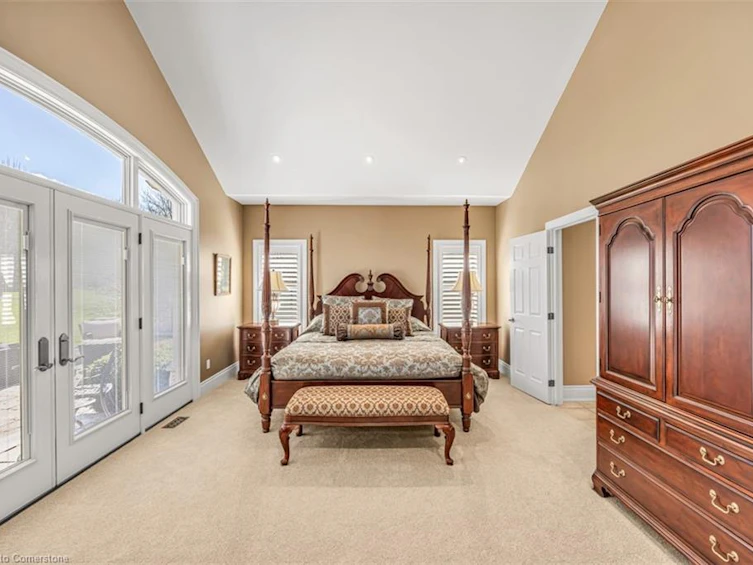 5029 Cedar Springs Court, Burlington, ON, L7P 0B5 - 27