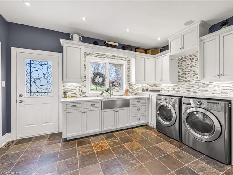 5029 Cedar Springs Court, Burlington, ON, L7P 0B5 - 37