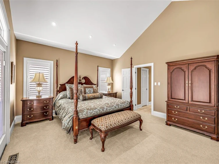 5029 Cedar Springs Court, Burlington, ON, L7P 0B5 - 29