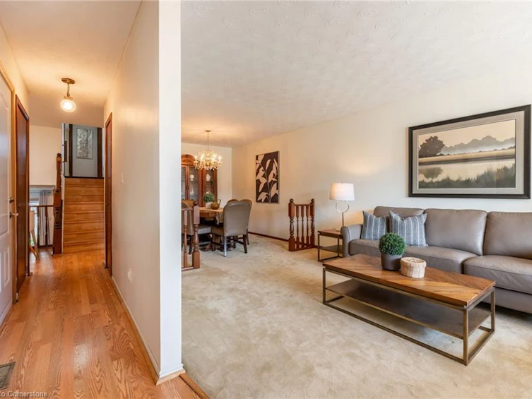 15 Titmouse Court, Hamilton, ON, L9A 4Y9 - 6