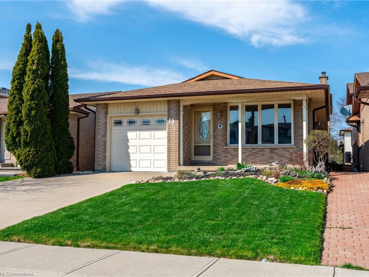 15 Titmouse Court, Hamilton, ON, L9A 4Y9 - 3
