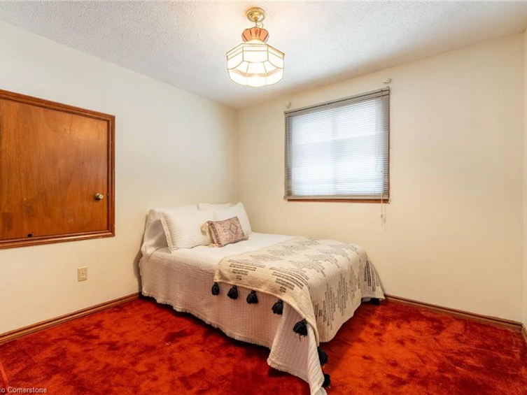 15 Titmouse Court, Hamilton, ON, L9A 4Y9 - 34