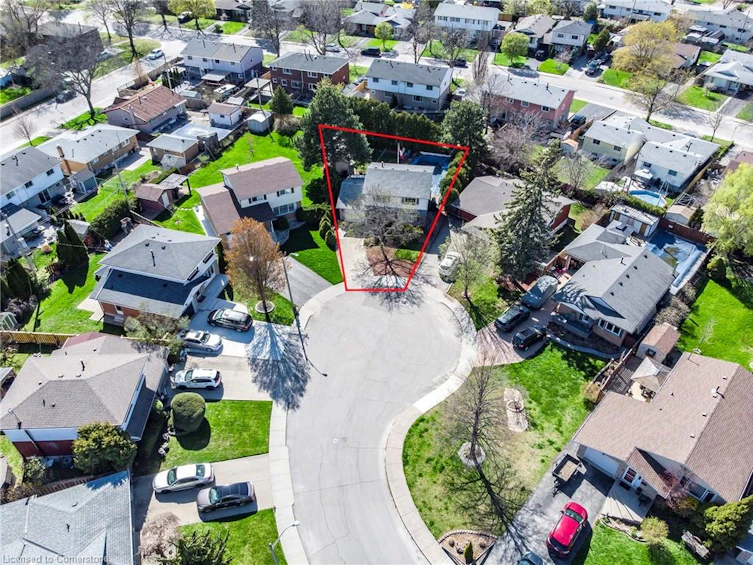 35 Palmerston Place, Hamilton, ON, L8K 5M1 - 2