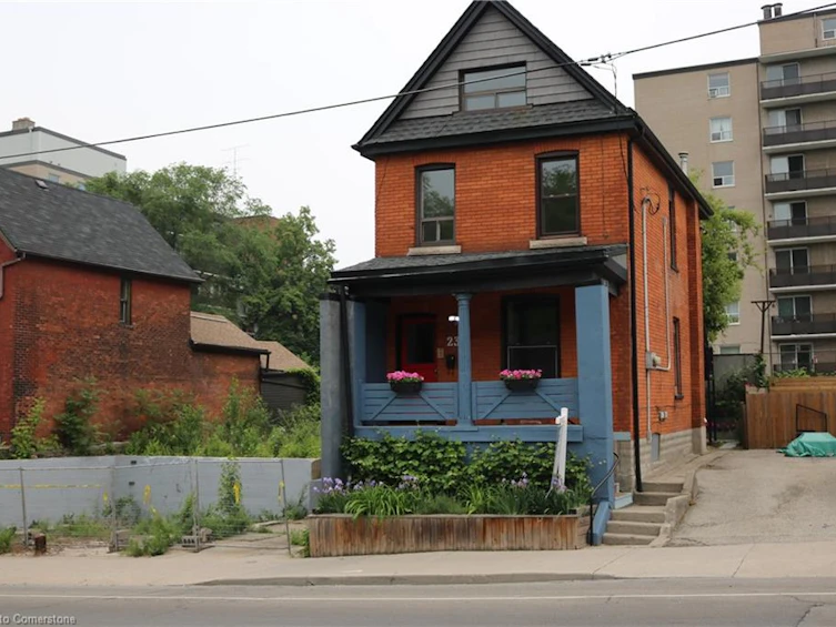 235 Young Street, Hamilton, ON, L8N 1V9