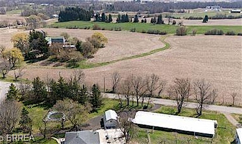 226 Carluke Road E, Hamilton, ON, L9G 3L1