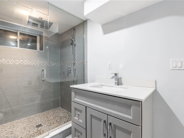 1101 Highland Street, Burlington, ON, L7R 3V1 - 34