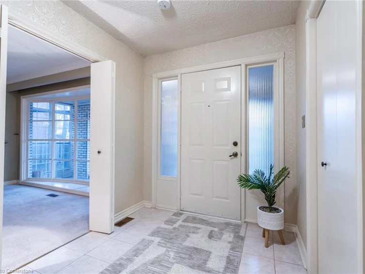 3 San Paulo Drive, Hamilton, ON, L9C 6R6 - 6