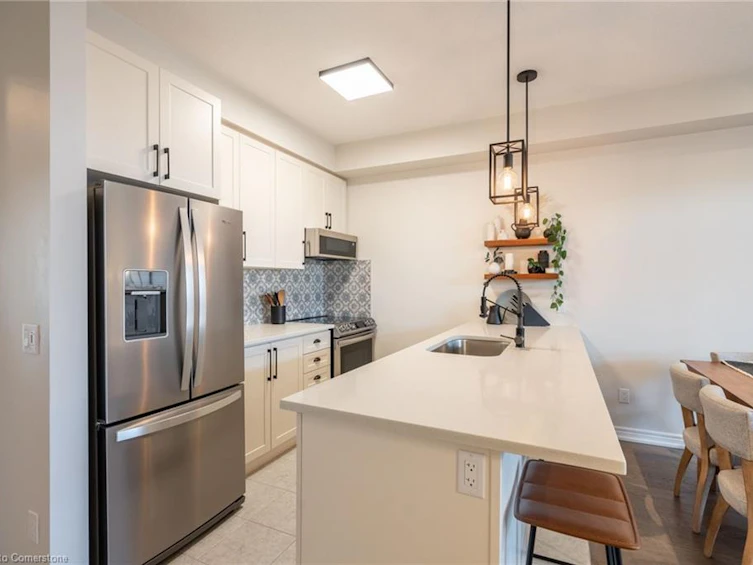 10-5056 New Street, Burlington, ON, L7L 1V1 - 8