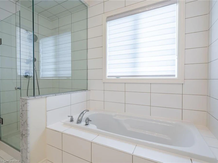 12 Great Falls Boulevard, Hamilton, ON, L8B 1X8 - 30