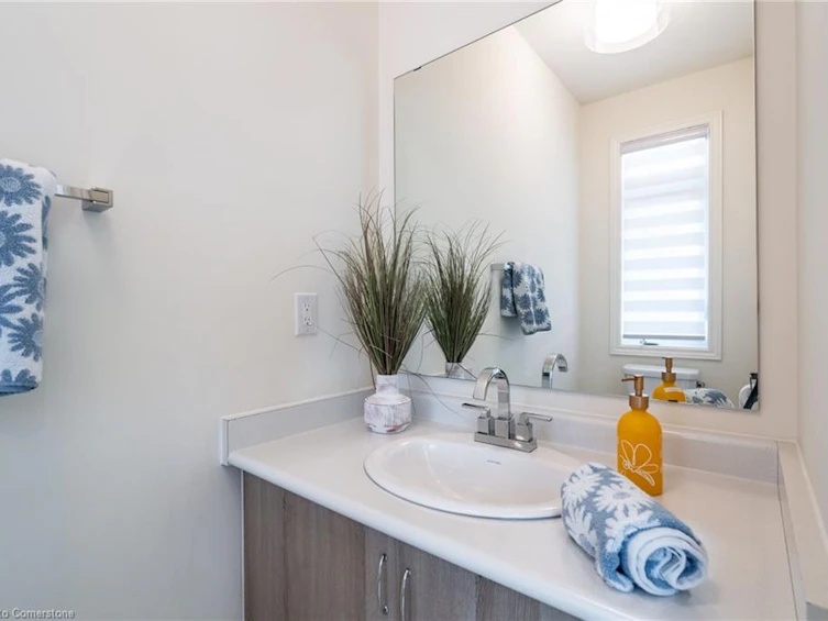 12 Great Falls Boulevard, Hamilton, ON, L8B 1X8 - 22