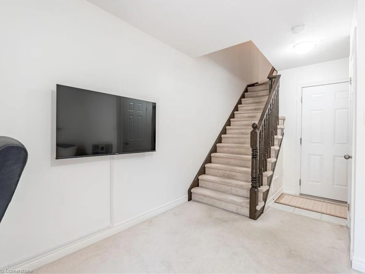 20-181 Plains Road W, Burlington, ON, L7T 0B1 - 26